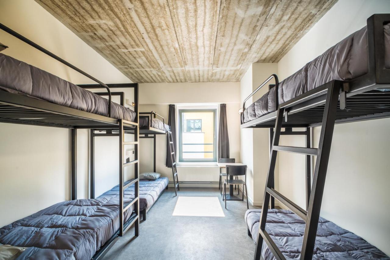 Auberge Jeunesse Charleroi Youth Hostel Bagian luar foto