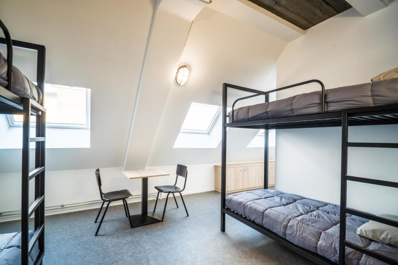 Auberge Jeunesse Charleroi Youth Hostel Bagian luar foto